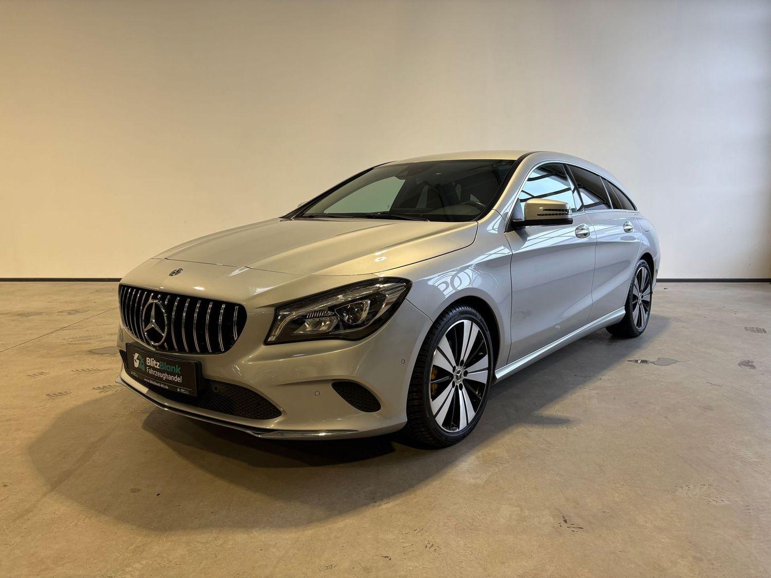 Mercedes-Benz CLA 180 LED AHK NAVI CAR PLAY KAMERA