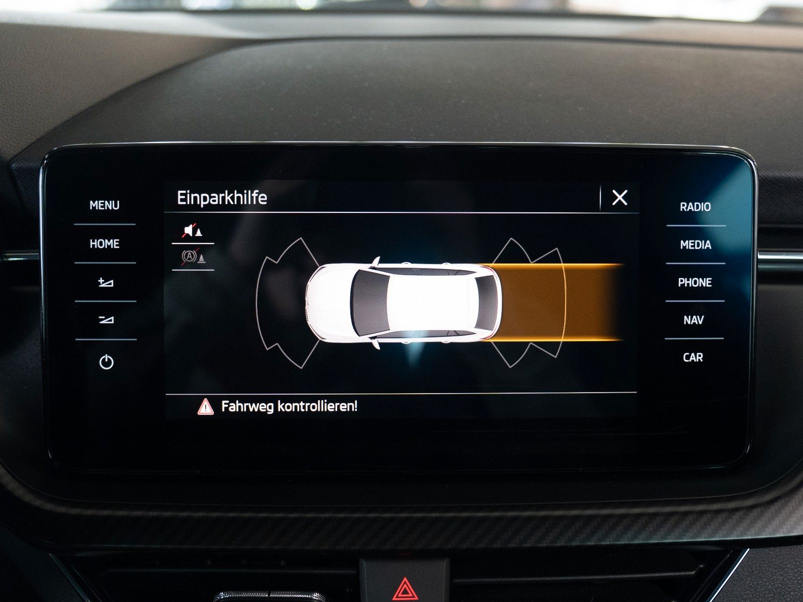 Fahrzeugabbildung SKODA Scala Monte Carlo DSG/KEYLESS/NAVI/LED/PDC/PANO