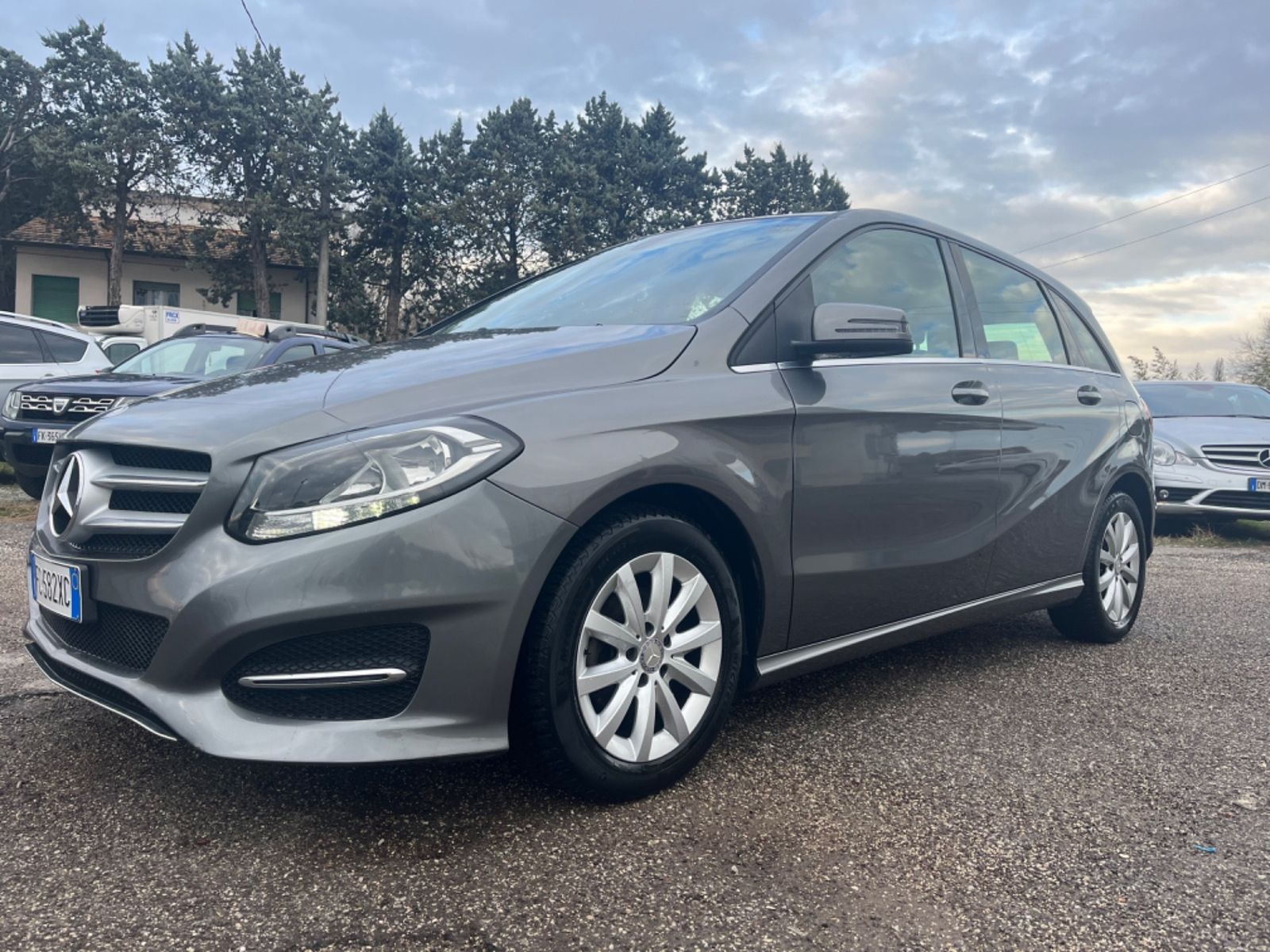 MERCEDES-BENZ B 160