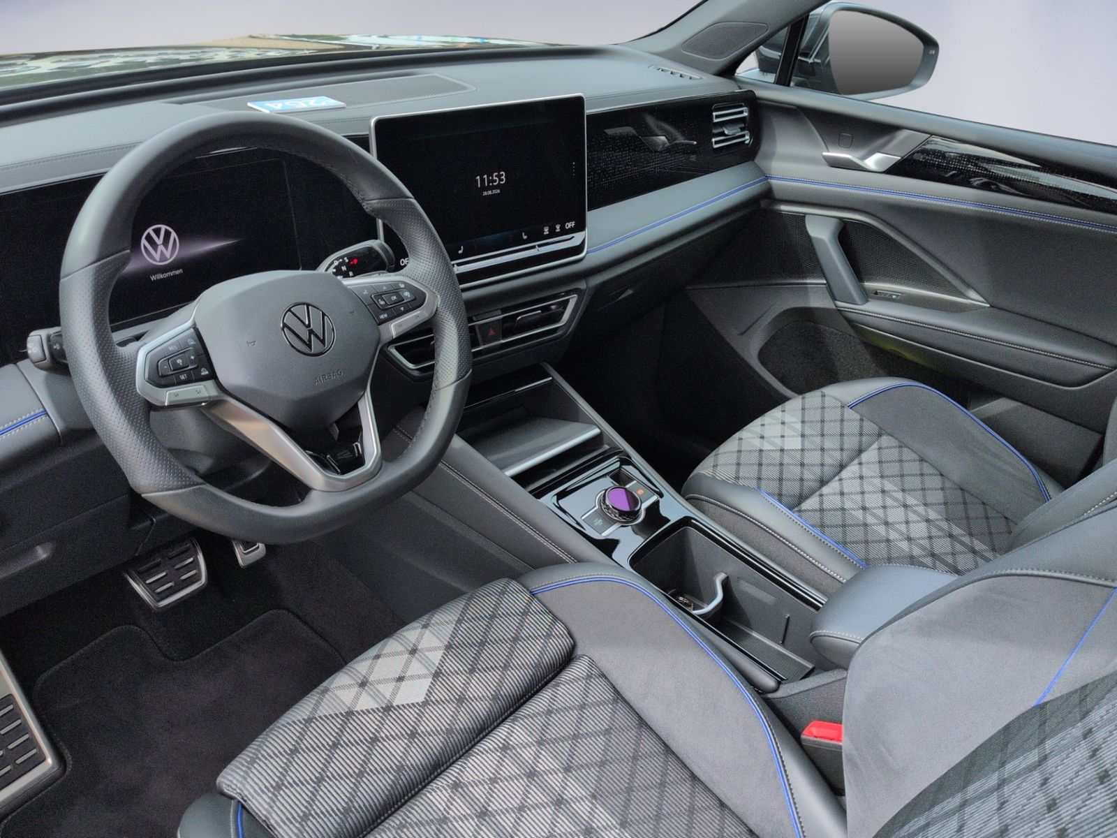 Tiguan 1.5 eTSI R Line DSG AHK+RFK+NAVI+