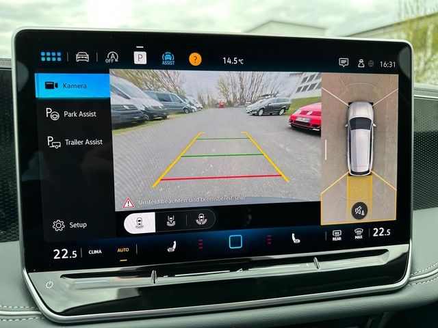 Fahrzeugabbildung Volkswagen Passat 1.5eTSI DSG Business LED+DIGI+KAM+AHK+ACC