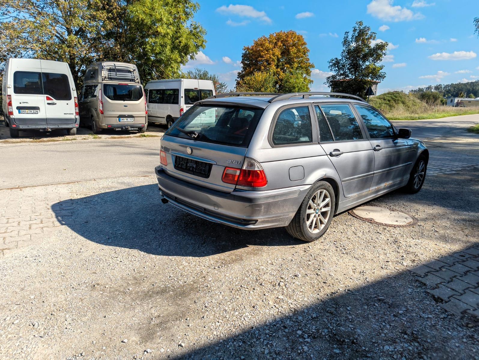 BMW 316 2004 — photo 7