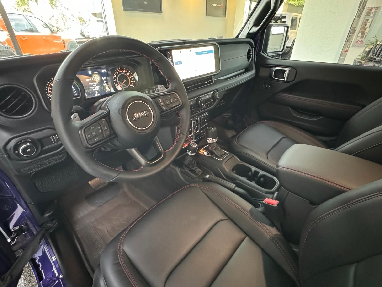 Fahrzeugabbildung Jeep MOAB 392-6.4L HEMI V8-WINDE-SKY ONE-35"