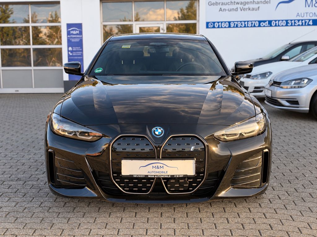 Image of BMW i4