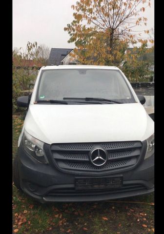 Mercedes-Benz W447 Mercedes Benz Vito 109  04/2016