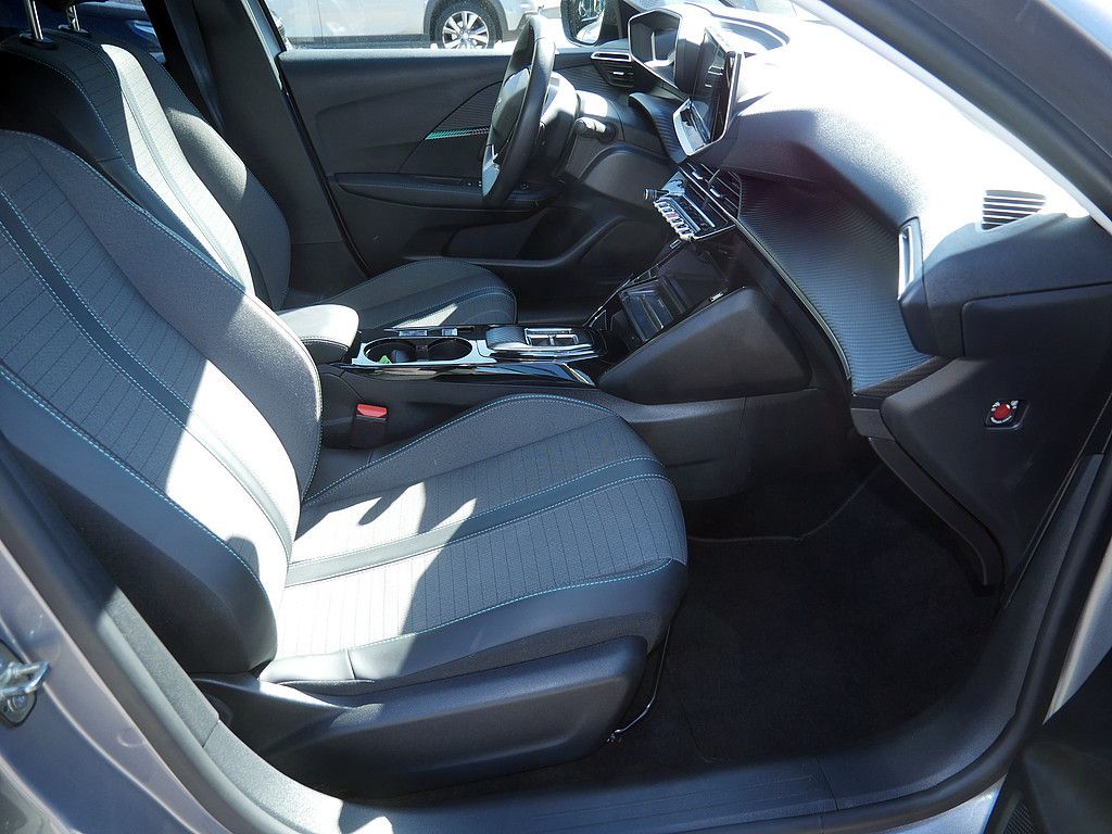 Peugeot e-208 Allure+ Elektromotor 136 SHZ KAMERA LED imagem 2