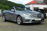 Mercedes-Benz E 220 CDI BE Elegance Navi Leder AMG Automatik a - Mercedes-Benz E 220: Elegance