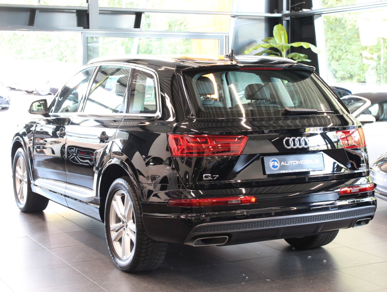 Fahrzeugabbildung Audi Q7 3.0 TDI Quattro. S-Line*Navi*Kamera*Ambiente