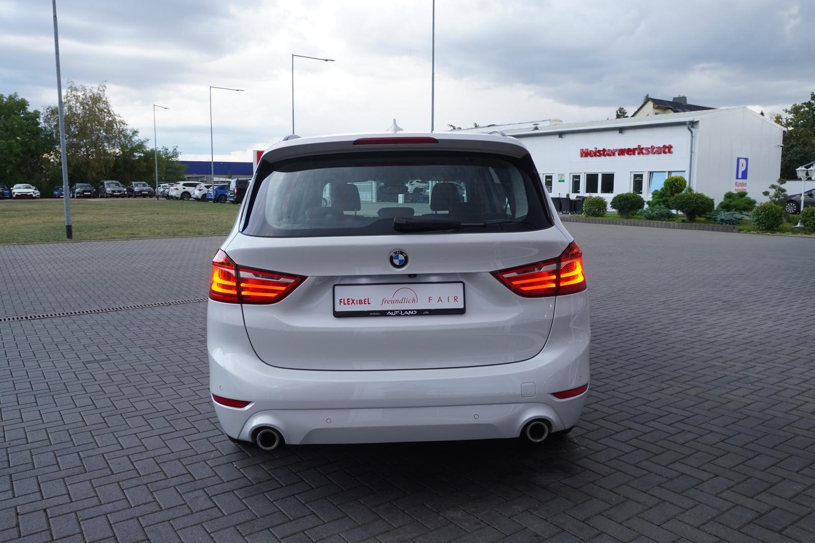BMW 220 i Advantage AT Navi LED Kamera Head-Up, миниатюра 4