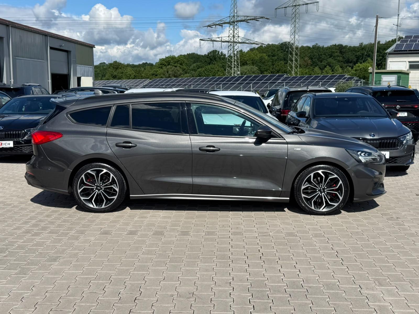 Ford Focus 2.0 ST-Line LED*TEMP*APP*KAM*LHZ*18"KLIMA