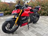 Ducati Streetfighter  V4 S; Carbon und viel Zubehör - DUCATI ST4S