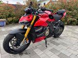 Ducati Streetfighter  V4 S; Carbon und viel Zubehör - ERFURT