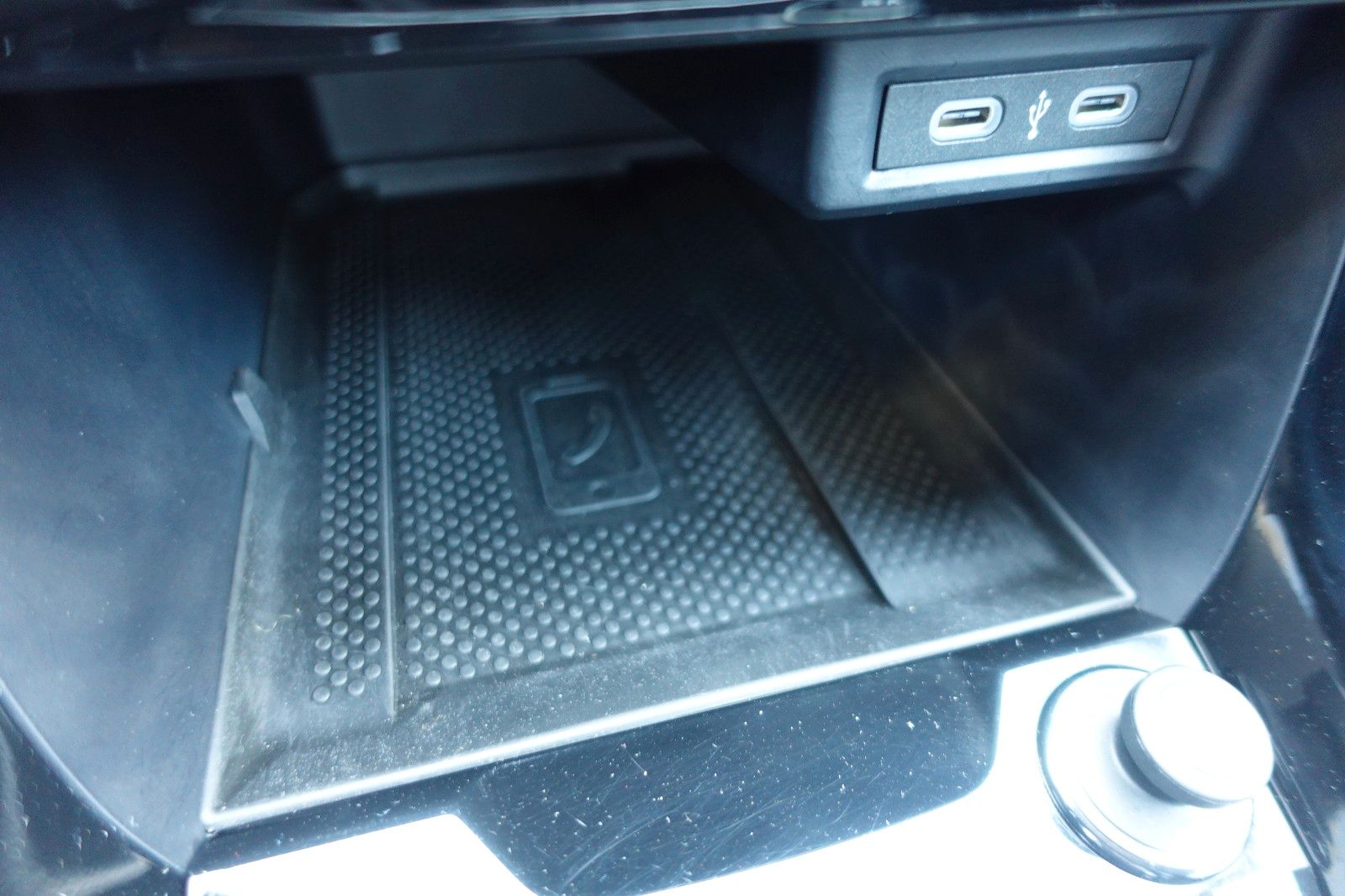 Fahrzeugabbildung Volkswagen T-Cross GOAL 1.0TSI,Sitzhzg,Allwetter,LED,ACC