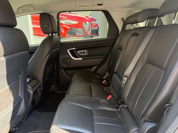 Land-Rover Discovery Sport - 11