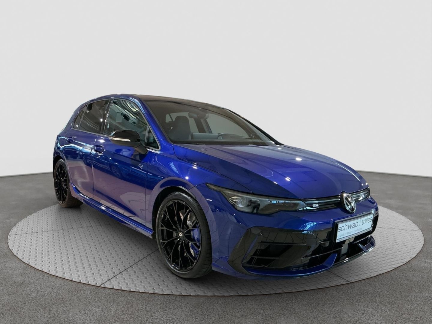 Volkswagen Golf R 2.0 TSI 7-DSG 4-Motion DCC HUD HarmanKard foto 3