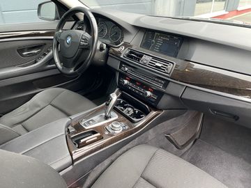 BMW 523 - 11