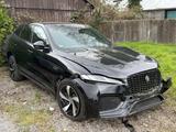 Jaguar F-Pace F-PACE R-Dynamic SE AWD Plug-In Hybrid - Jaguar Unfallwagen