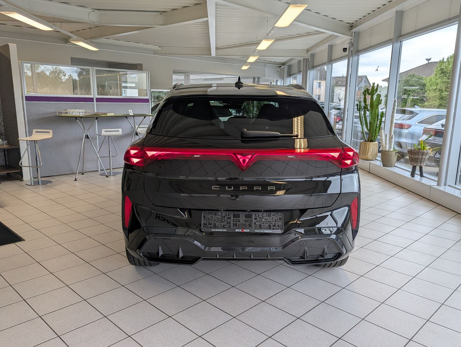 Fahrzeugabbildung CUPRA Terramar 1.5 TSI Tribe Senn Pano Matrix HUD AHK