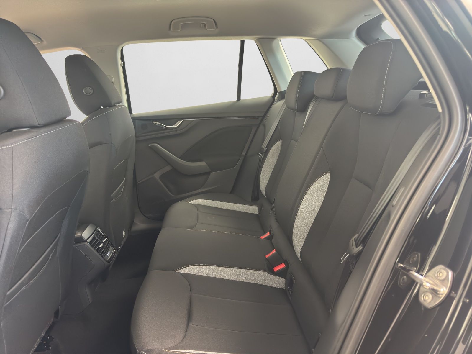 Skoda Kamiq - Bild 15