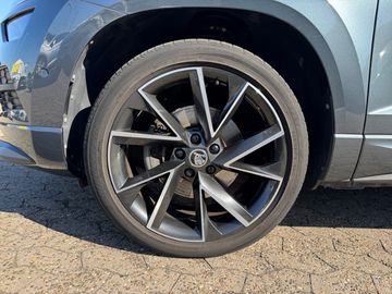Skoda Karoq Sportline 4x4 2,0l TSI 190 PS 7-Gang-DSG