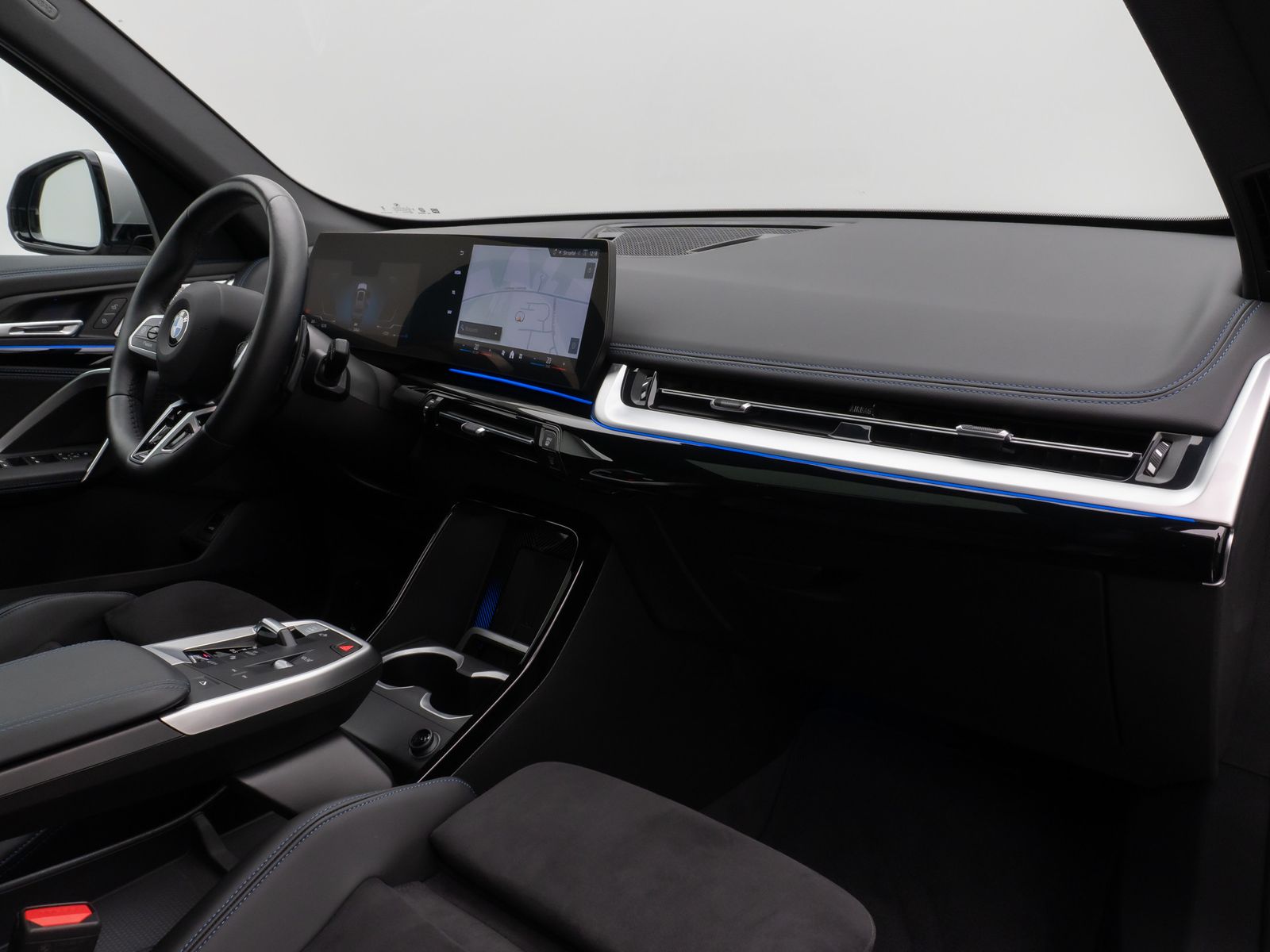Fahrzeugabbildung BMW X1 sD20i M Sport Panorama Kamera DAB H/K Komfort