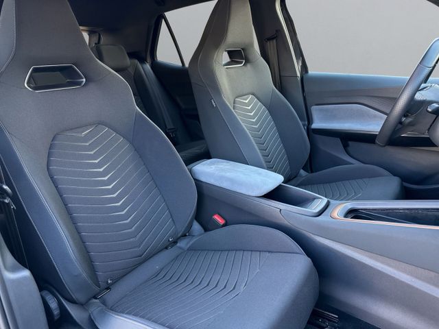 Born 170 kW 77KW*HUD+Navi+Digitales Cockpit+Soun