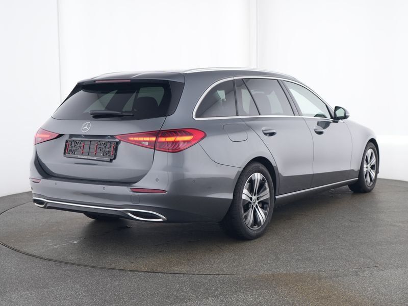 Fahrzeugabbildung Mercedes-Benz C 220 d T 4MATIC*AHK*BURMESTER*DIGITAL LIGHT*