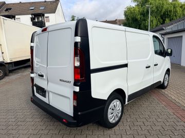 Renault Trafic - 6