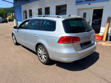 Volkswagen Passat Variant - 2