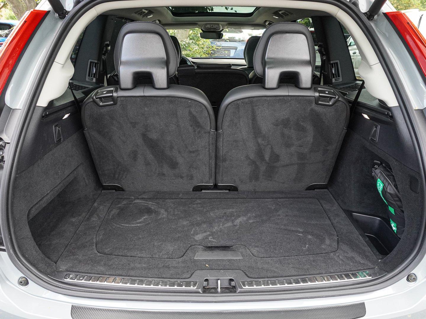 Volvo XC90 T8 AWD Plus Dark Plug-in Hybrid NAPPA PANO