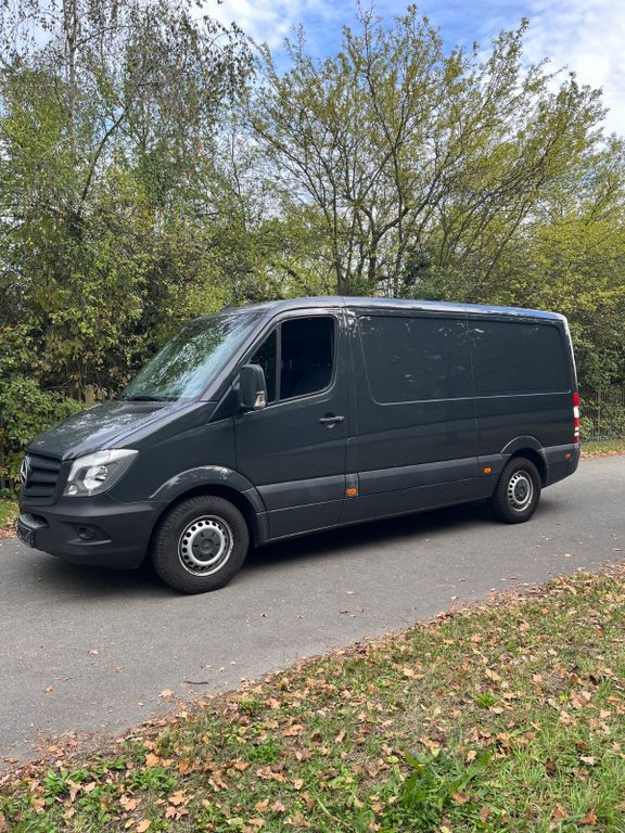 Image of Mercedes-Benz Sprinter