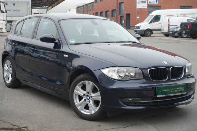 BMW 1 Lim. 118i*AUTOMATIK*AHK*PDC*TEMPOMAT*TÜV+SERVI