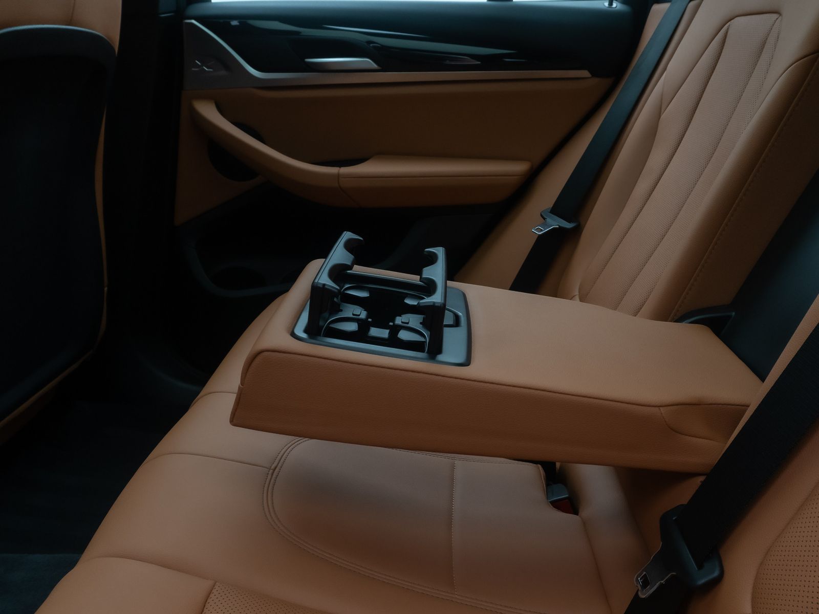 Fahrzeugabbildung BMW X3 xD20d Panorama Kamera DAB AHK Sport 19Zoll
