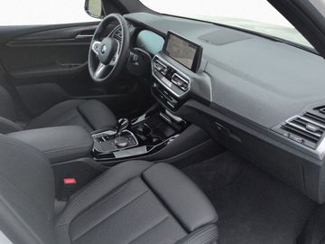 BMW X3 - 11