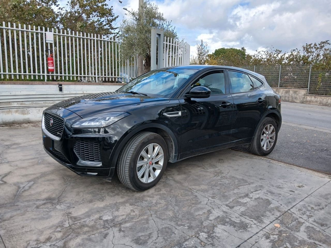 JAGUAR E-Pace