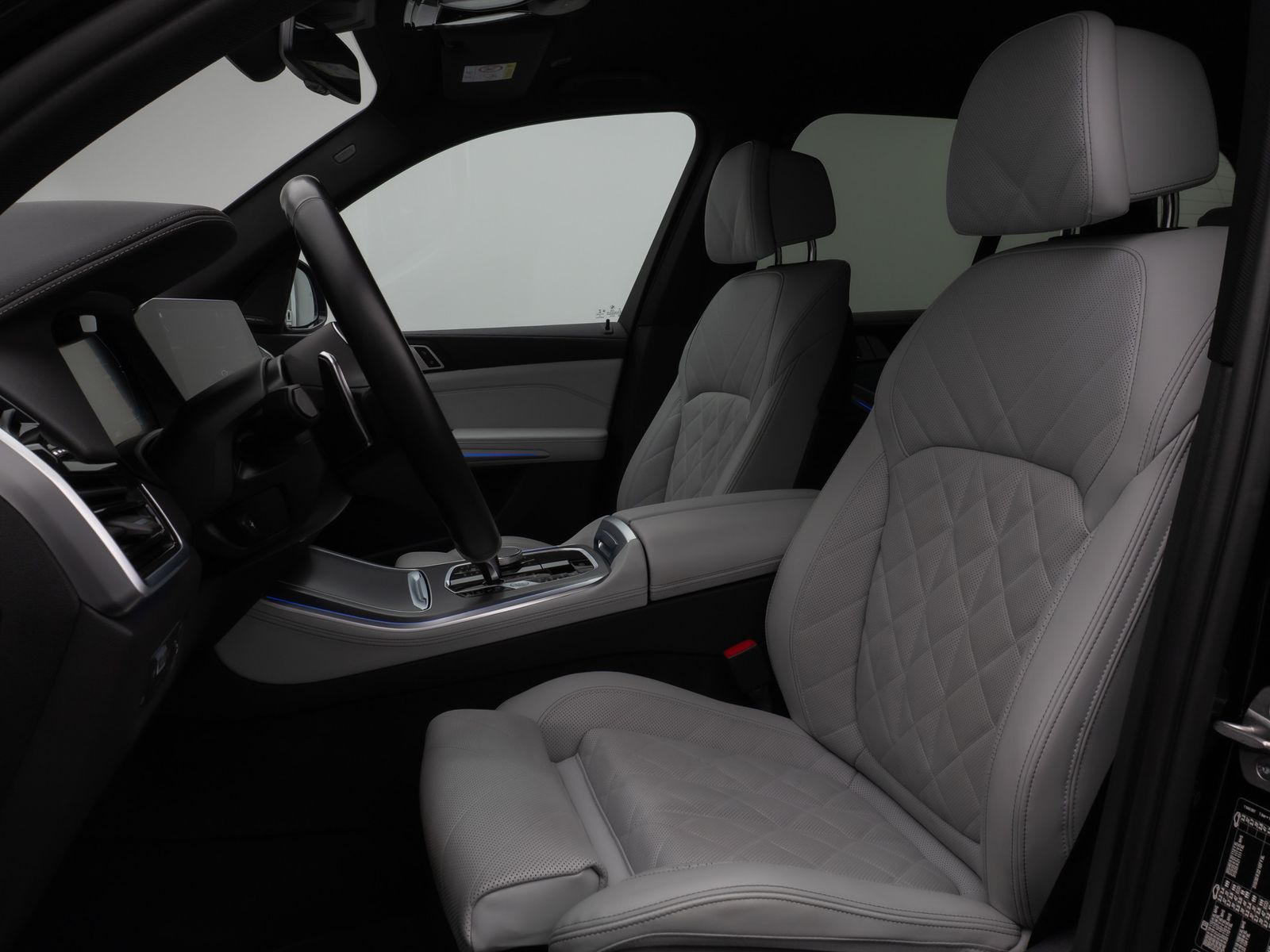 Fahrzeugabbildung BMW X5 xD30d M Sport 360°HUD DAB H/K ACC Komfort 21"