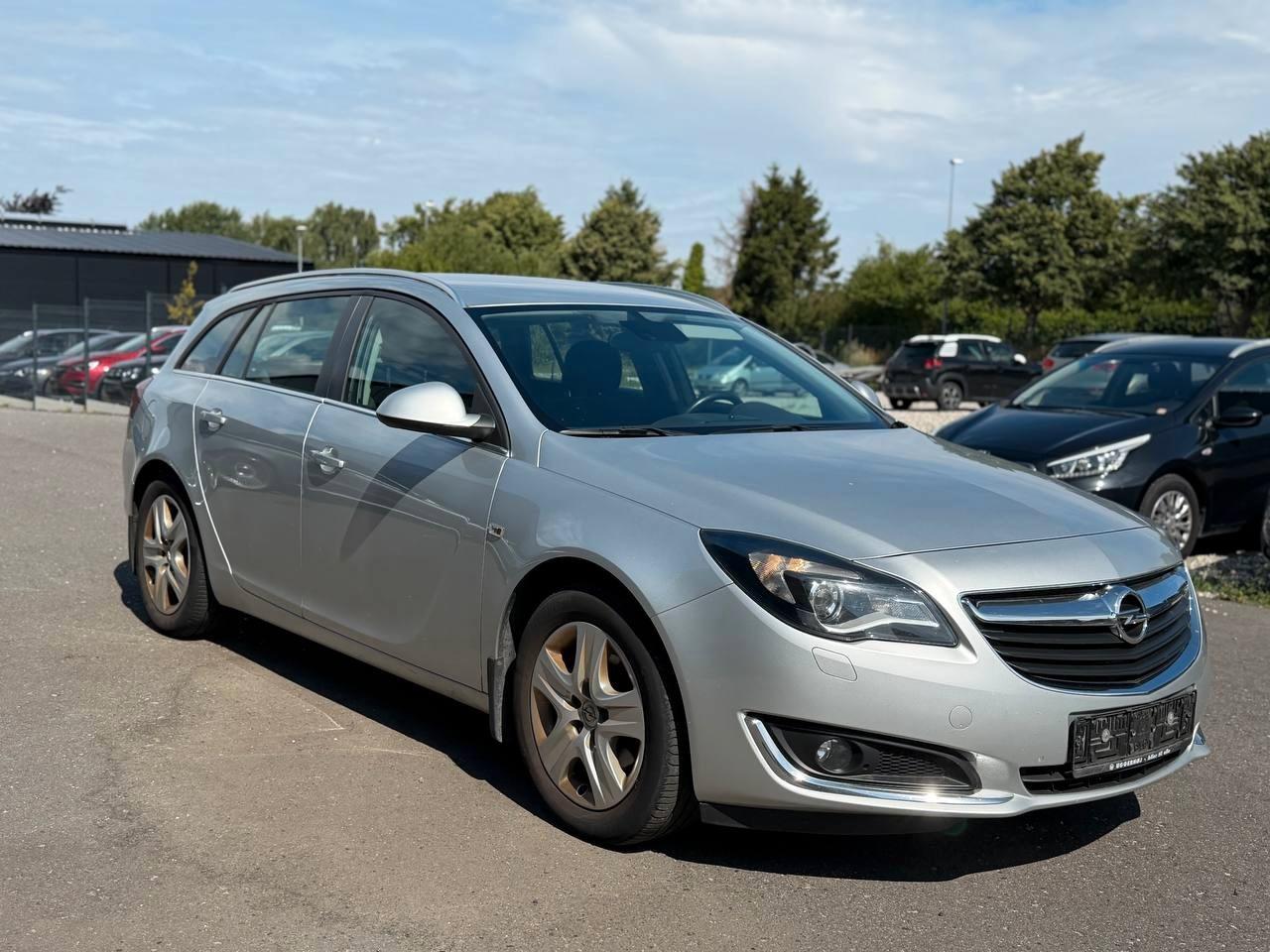 Opel Insignia A Sports Tourer Edition