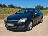Opel Astra H GTC 1,9 l - Opel Astra mit Diesel-Antrieb: Coupé, 1.9