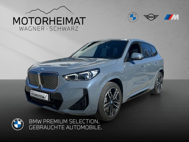 BMW iX1 xDrive30 M Sport 360° HUD AHK