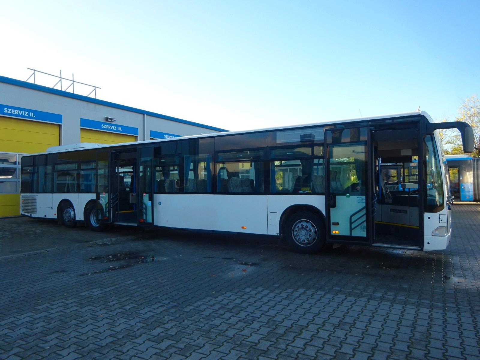 Mercedes-Benz Citaro 2006 3 axles