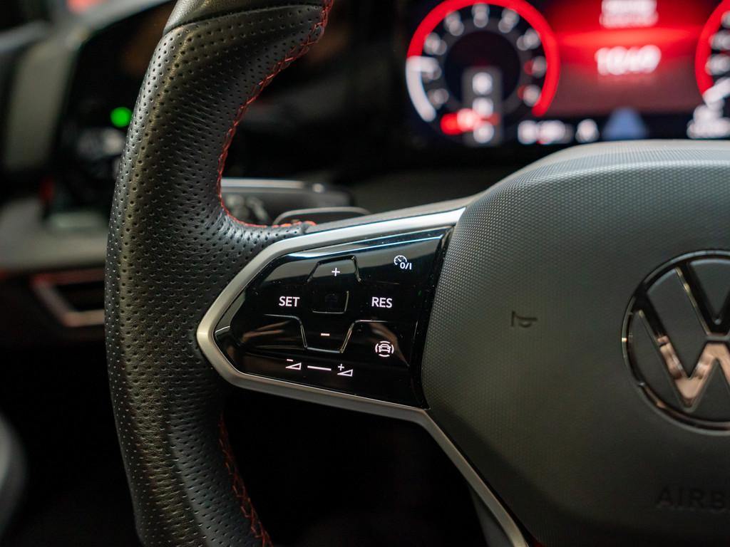 Volkswagen Golf VIII 2.0 TSI DSG GTI LED SPURH. SHZ KLIMA, миниатюра 14
