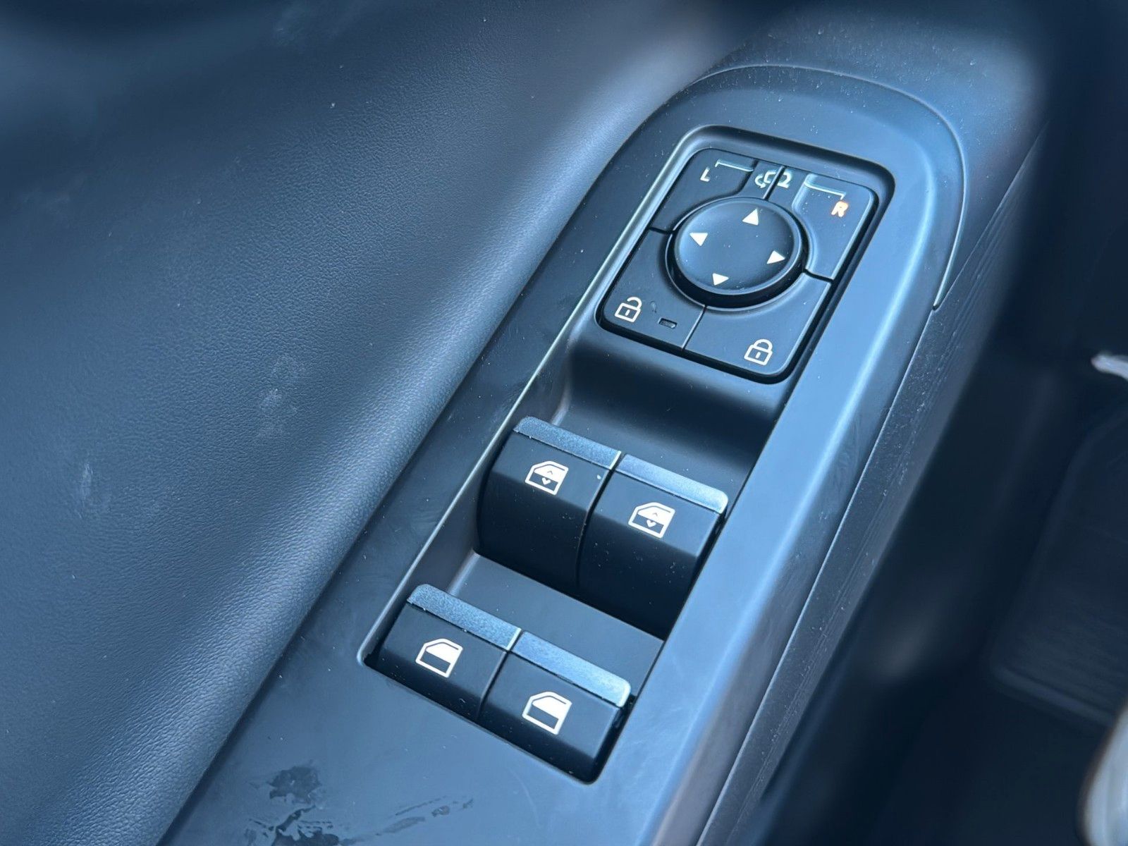 Hyundai IONIQ 3 – Bild 19