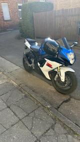 Suzuki GSX-R L1 750 - SUZUKI GSX R 750