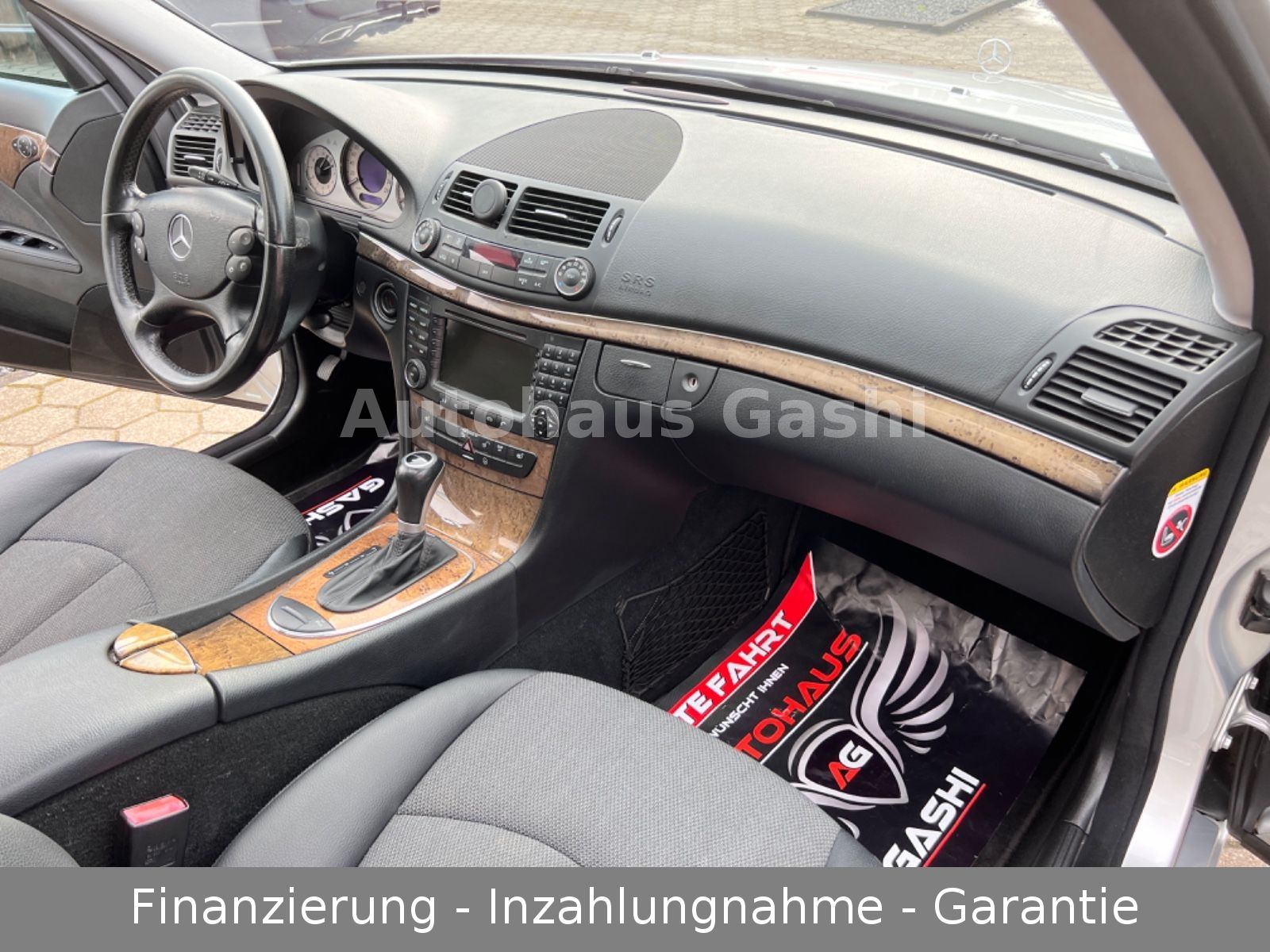 Fahrzeugabbildung Mercedes-Benz E320 T CDI Avantgarde*Sportpaket*2.Hand*AHK*