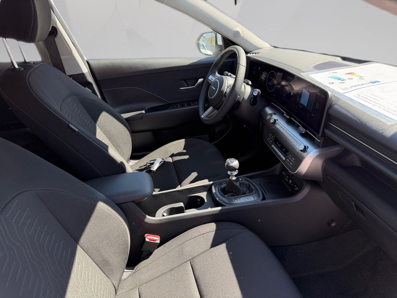 Fahrzeugabbildung Hyundai KONA TREND SHZ*LHZ*NAVI*PDC*360 Kamera*KEYLESS