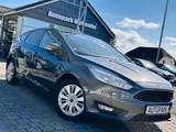 Ford Focus Lim.*ERST 47 TKM*1.HAND*AUTOMATIK*SHZ*PDC* - Ford Focus: 4.1