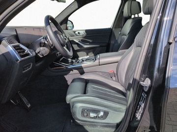 BMW X7 - 10