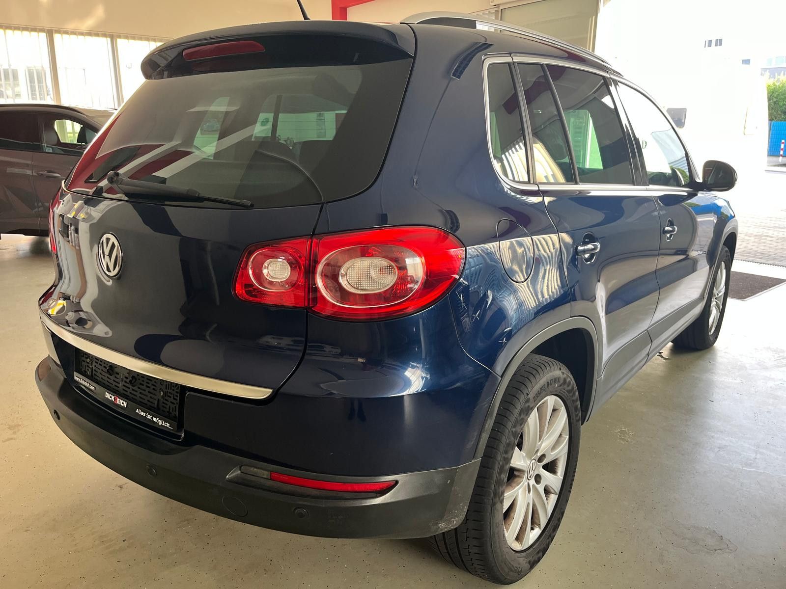 Fahrzeugabbildung Volkswagen Tiguan Sport & Style 4Motion XENON/PANO/AHK/EU5