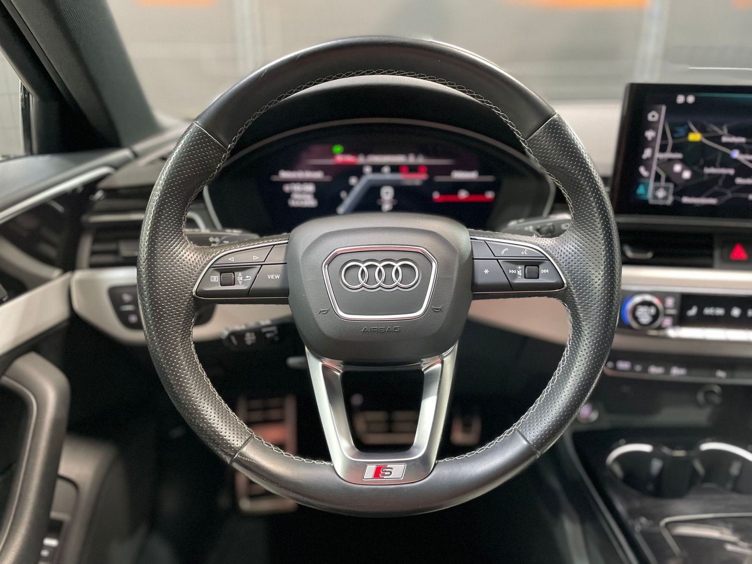 Fahrzeugabbildung Audi A4 40 TDI quatt. 3x S-Line #Matrix#Virtual#ACC