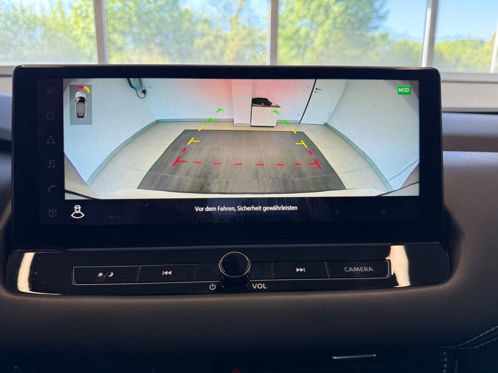 Fahrzeugabbildung Nissan Qashqai N-Connecta 1.3DIG-T Business Technologie